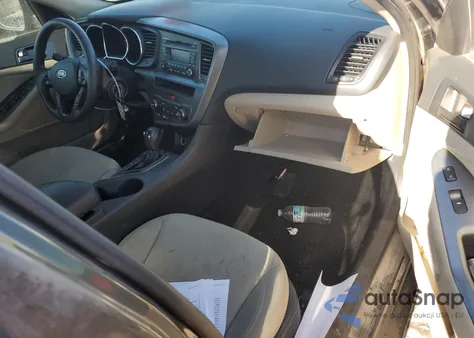 2012 Kia Optima Lx z USA, uszkodzony, nr VIN 5XXGM4A76CG050507